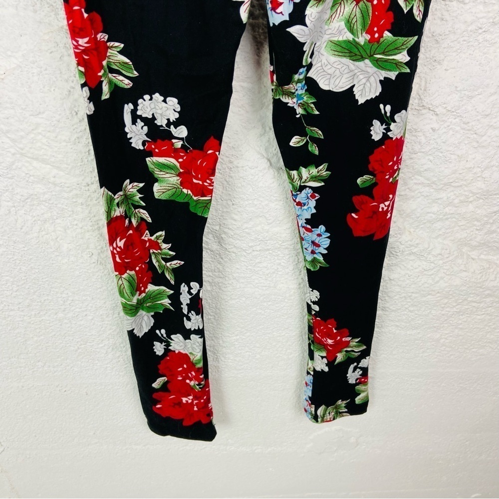 Agnes & Dora Leggings with Red and Blue Floral Design size small - Picture 8 of 13
